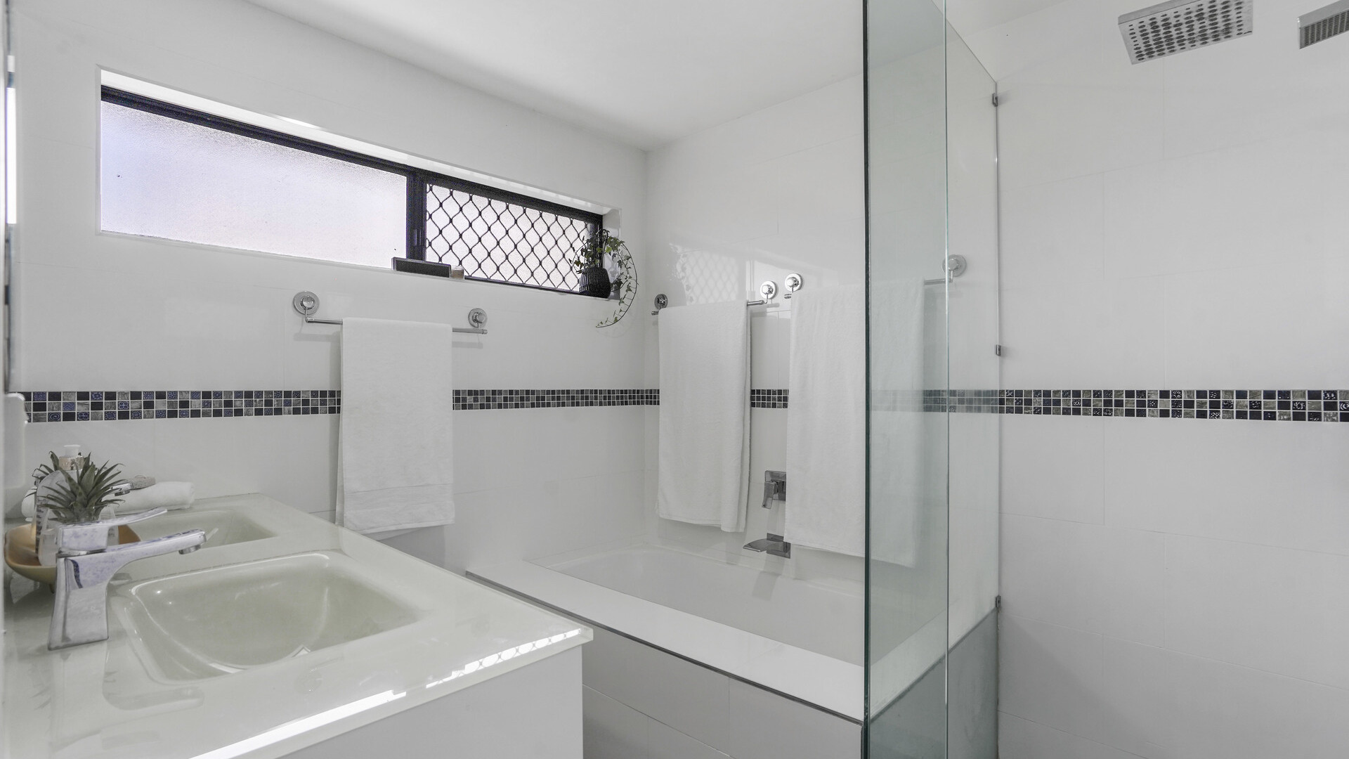 1 Pimpala Street, Wurtulla QLD 4575 - photo 11