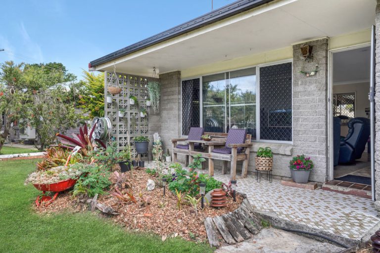 30 Wavell Avenue, Golden Beach QLD 4551 - photo 10