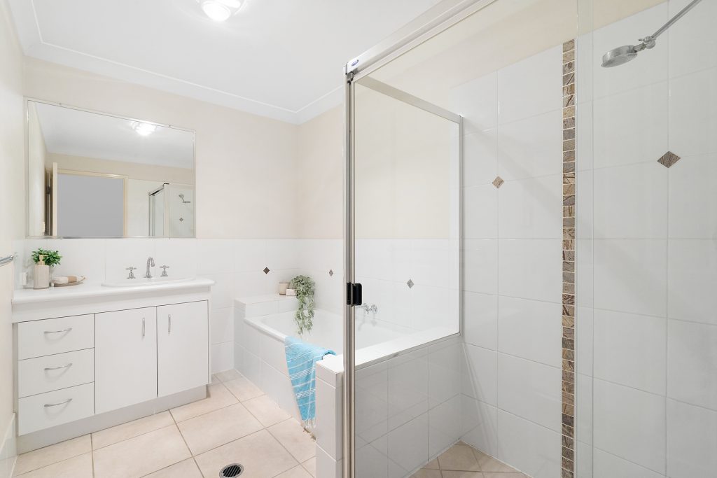 5 Candle Crescent, Caboolture QLD 4510 - photo 7