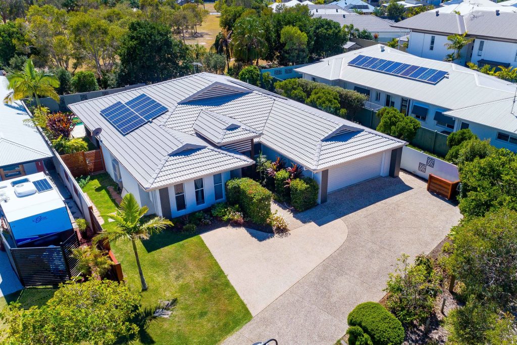 25 Whitehaven Place, Banksia Beach QLD 4507 - photo 8