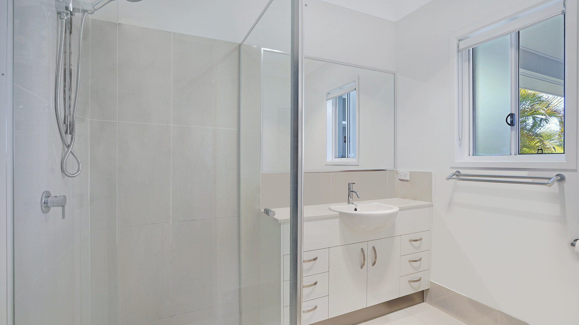 56 Amber Drive, Caloundra West QLD 4551 - photo 12