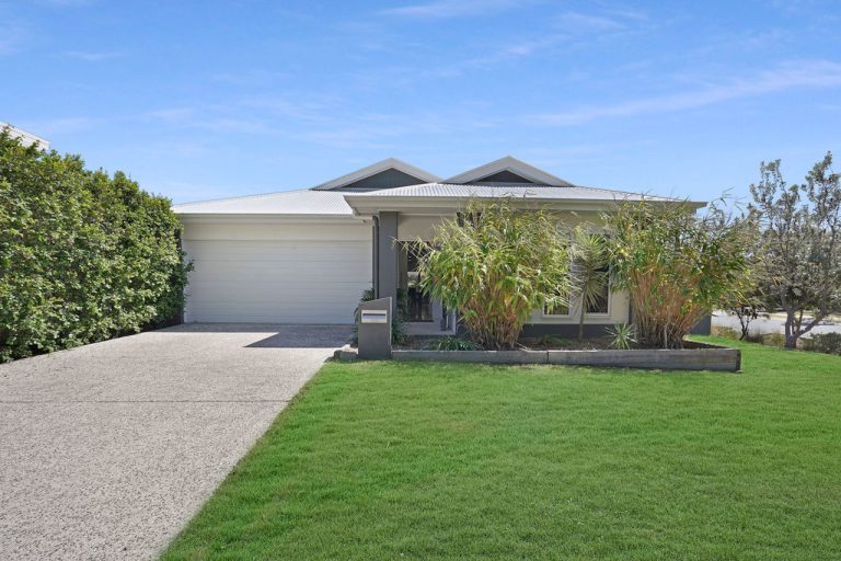 56 Amber Drive, Caloundra West QLD 4551 - photo 3