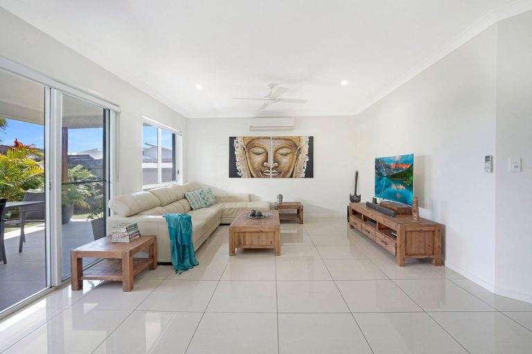56 Amber Drive, Caloundra West QLD 4551 - photo 4