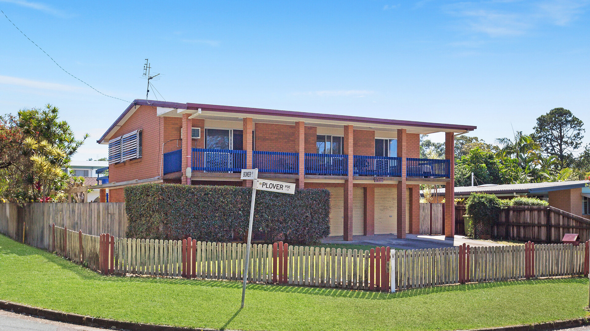 27 Plover Parade, Caloundra QLD 4551 - photo 2