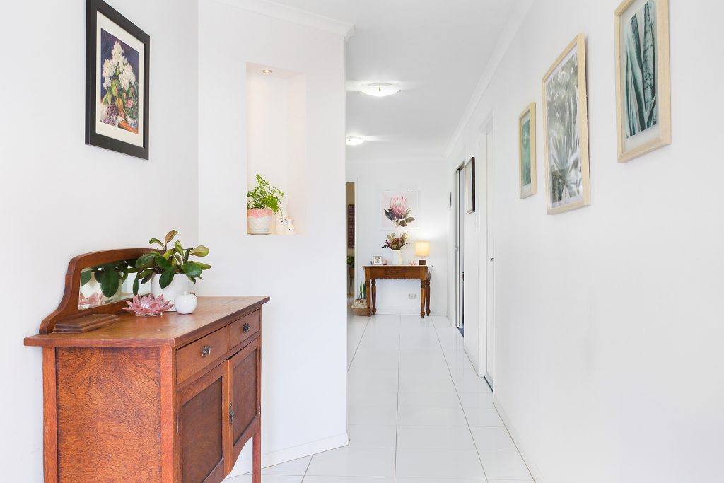 13 Lapwing Circuit, Beerwah QLD 4519 - photo 2