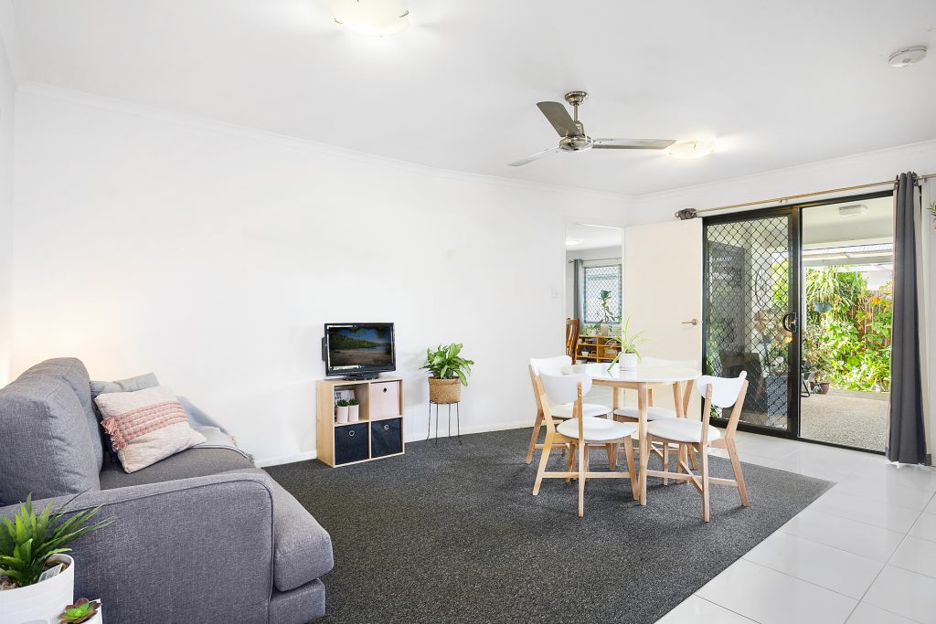 13 Lapwing Circuit, Beerwah QLD 4519 - photo 10