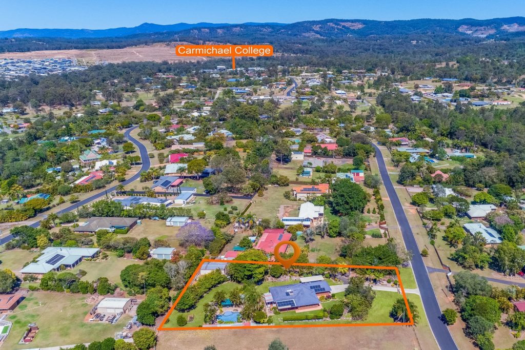 74-76 Hawthorn Road, Burpengary QLD 4505 - photo 14