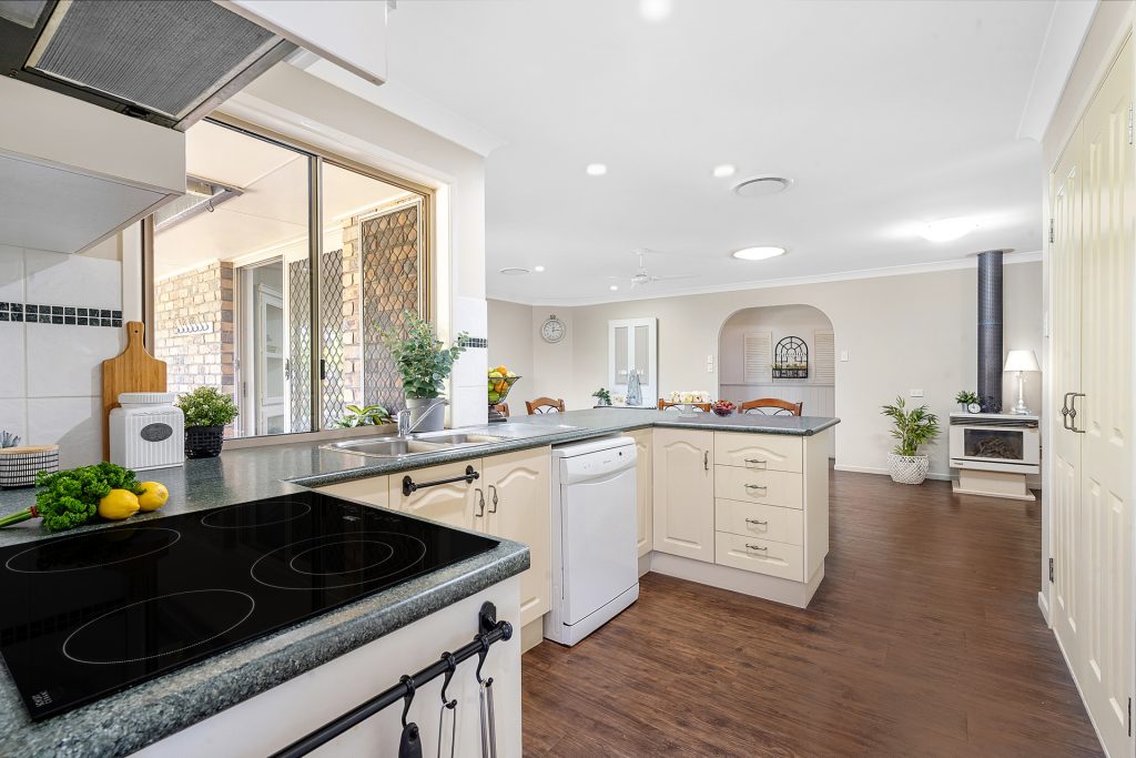 74-76 Hawthorn Road, Burpengary QLD 4505 - photo 3