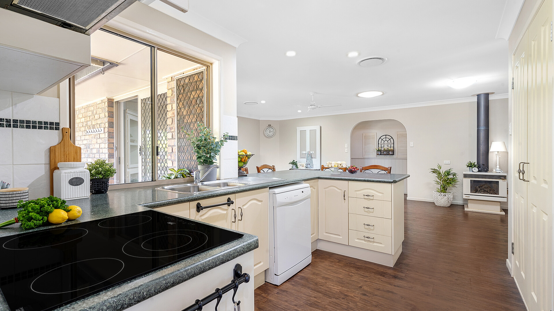 74-76 Hawthorn Road, Burpengary QLD 4505 - photo 3