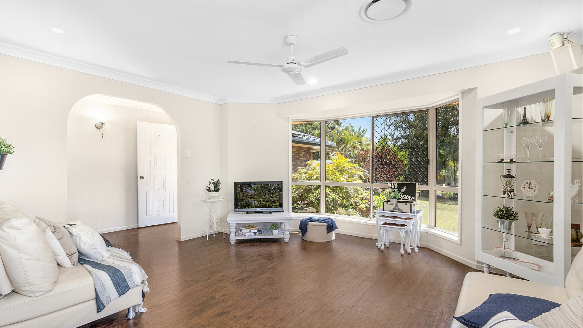 74-76 Hawthorn Road, Burpengary QLD 4505 - photo 6