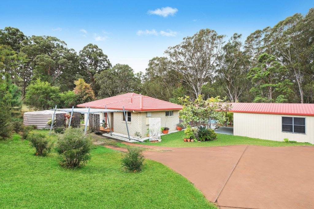 114 Commissioners Flat Road, Peachester QLD 4519 - photo 12