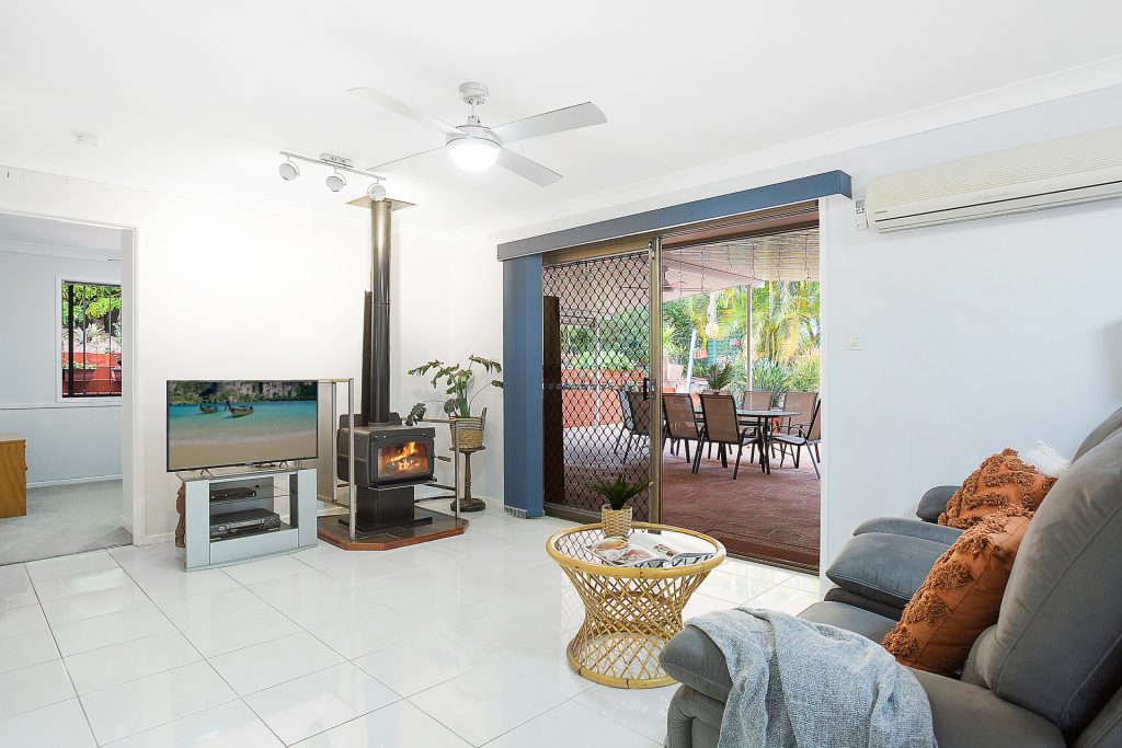 37 Pinelands Drive, Beerwah QLD 4519 - photo 6