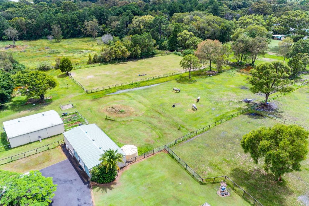 22 Mynott Road, Beachmere QLD 4510 - photo 5