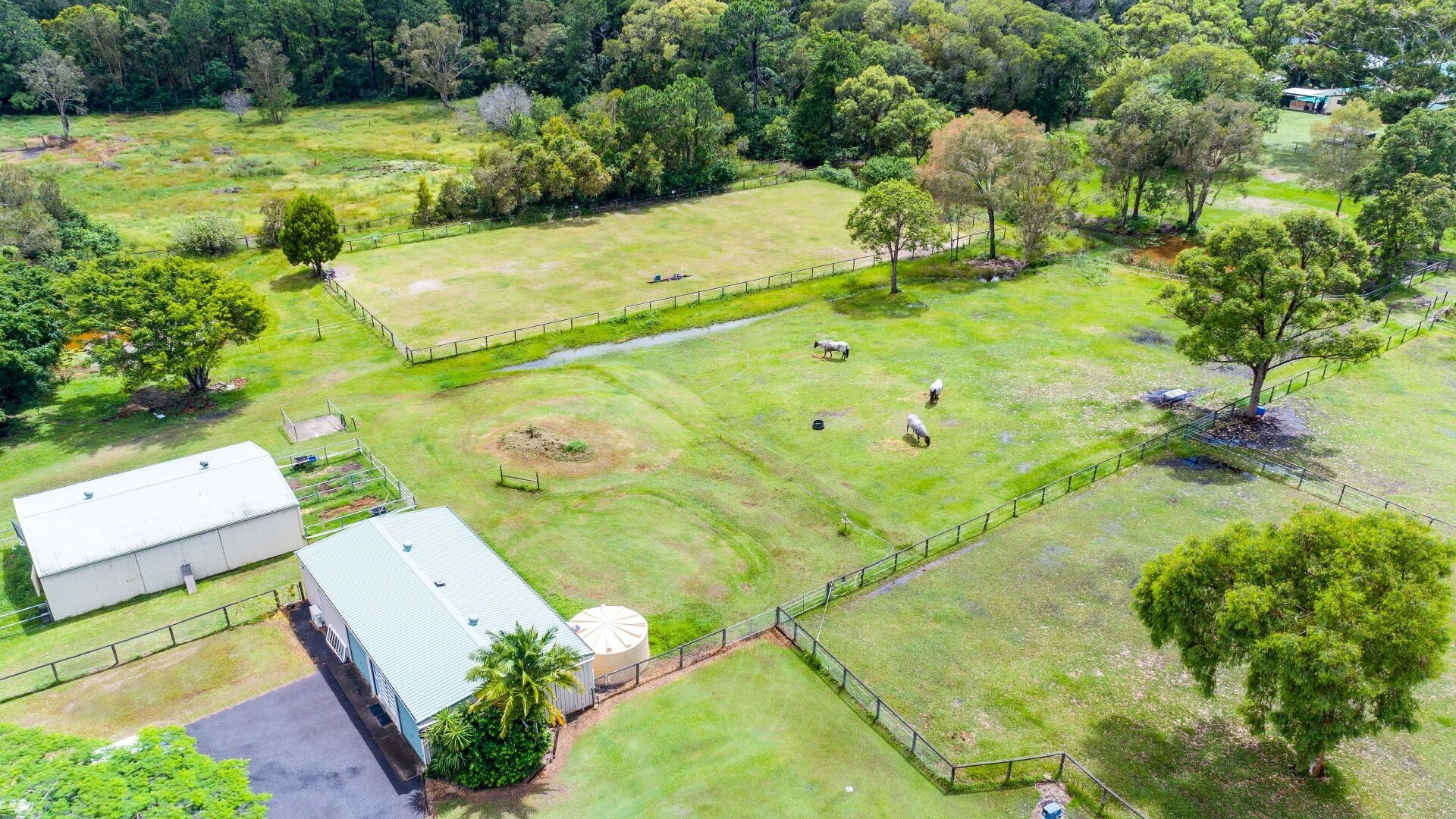22 Mynott Road, Beachmere QLD 4510 - photo 5