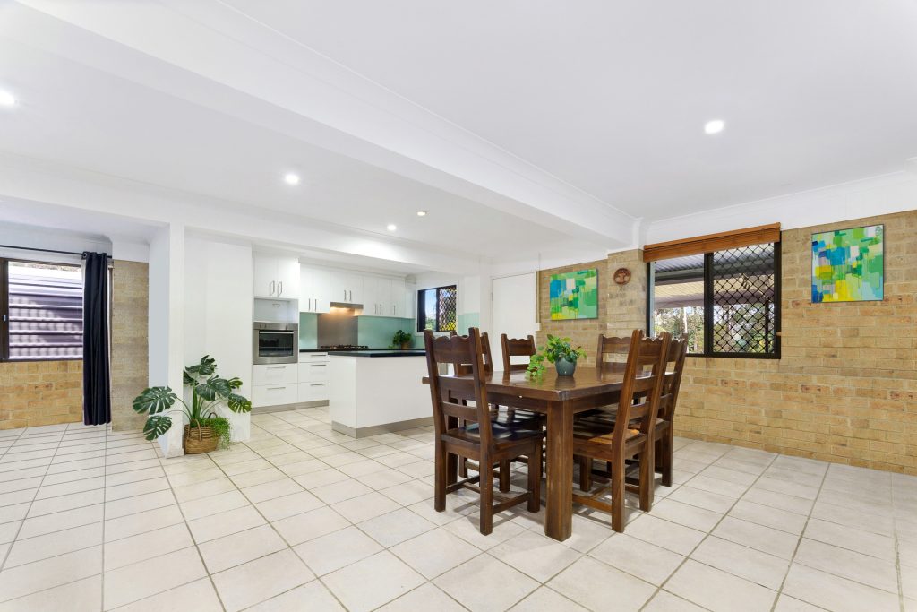 128 Lindeman Road, Beerwah QLD 4519 - photo 6
