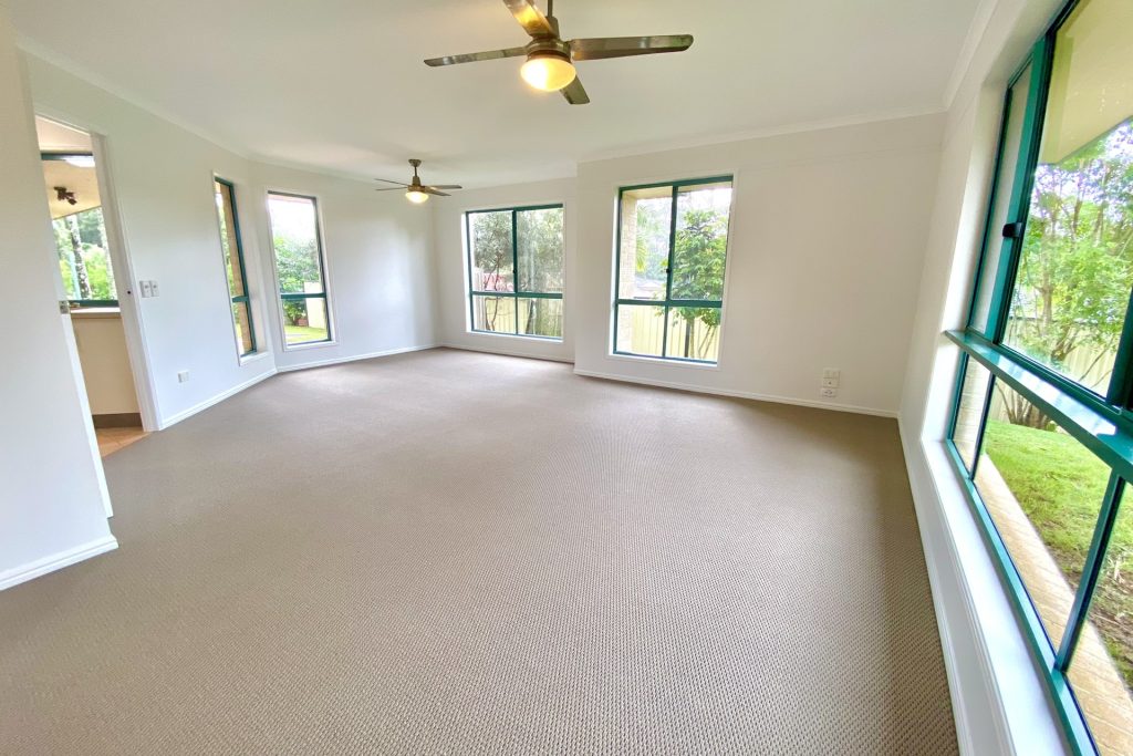 18 Newton Drive, Beerwah QLD 4519 - photo 3