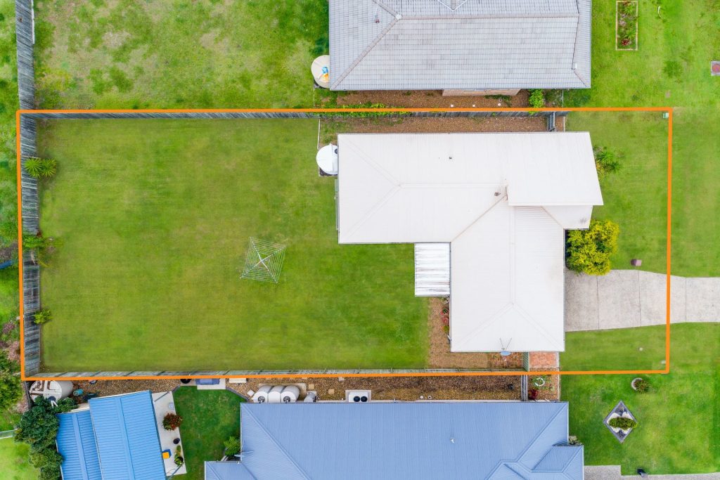 11 Riverstone Street, Ningi QLD 4511 - photo 3