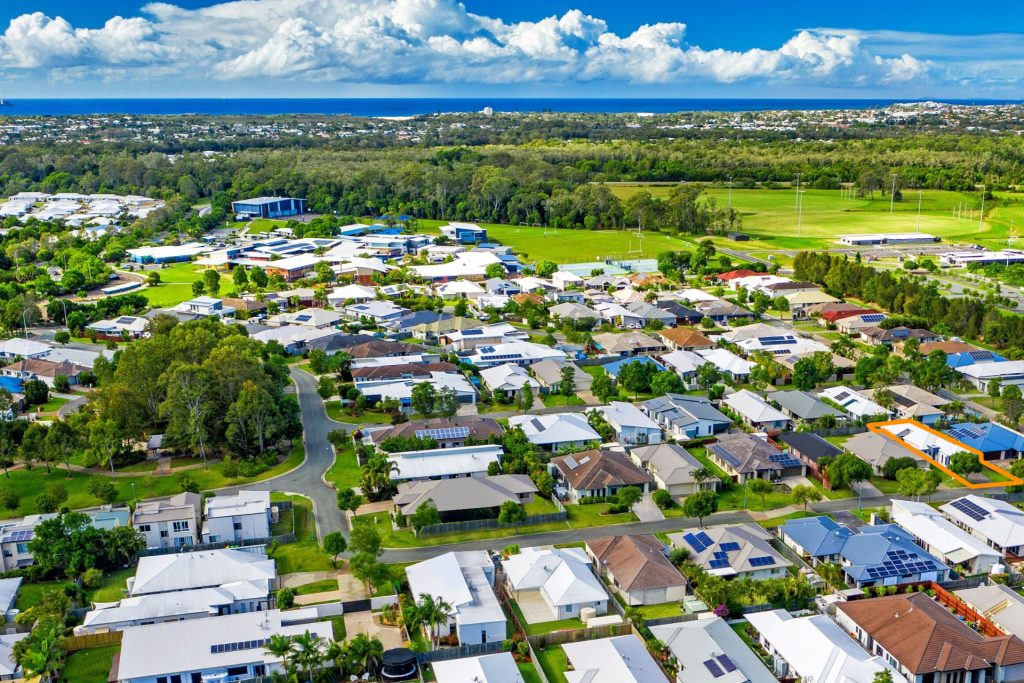 15 Tamarind Street, Meridan Plains QLD 4551 - photo 8