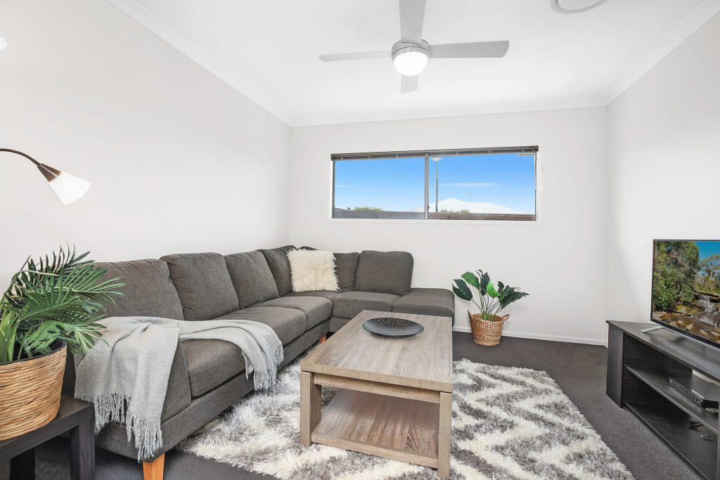 9 Ivory Street, Caloundra West QLD 4551 - photo 8
