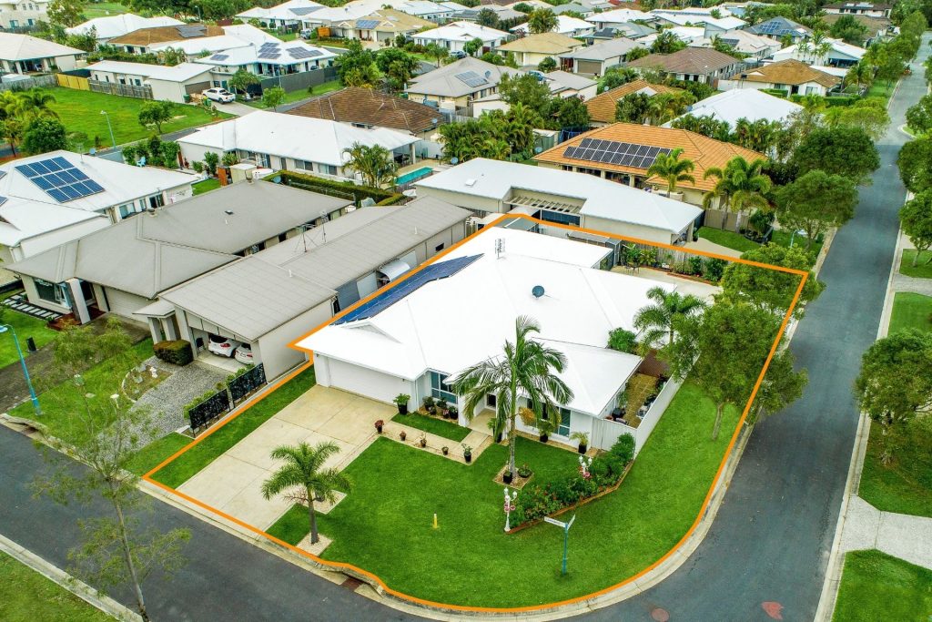21 Lemonwood Street, Meridan Plains QLD 4551 - photo 5