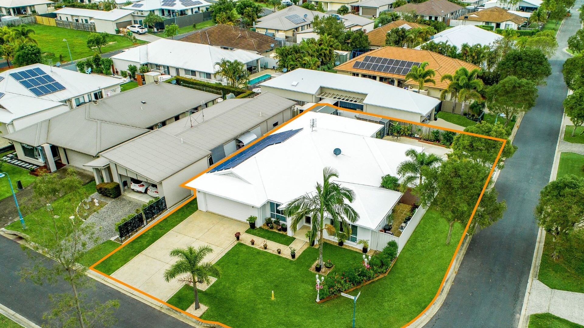 21 Lemonwood Street, Meridan Plains QLD 4551 - photo 5