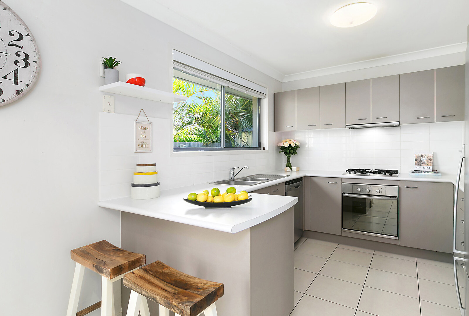 8 Riberry Place, Meridan Plains QLD 4551 - photo 4