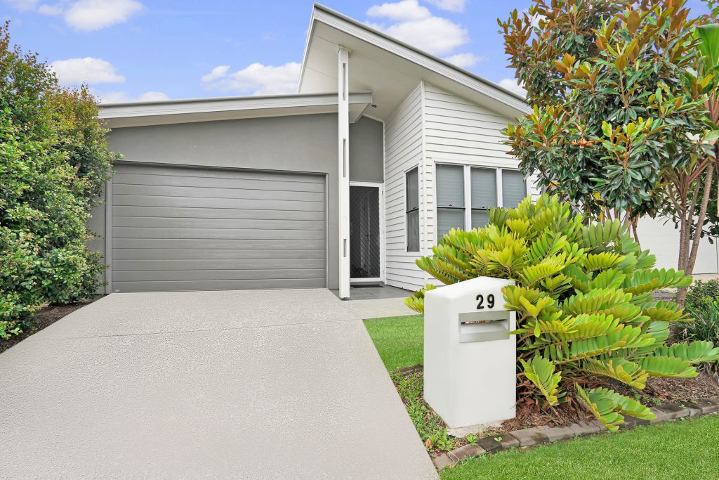 29 Aqua Circuit, Caloundra West QLD 4551 - photo 3