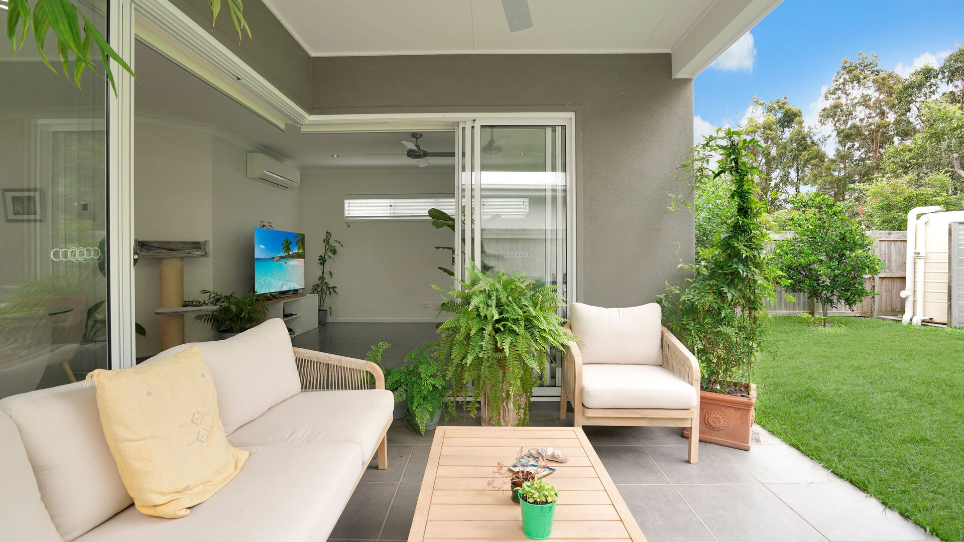 29 Aqua Circuit, Caloundra West QLD 4551 - photo 4