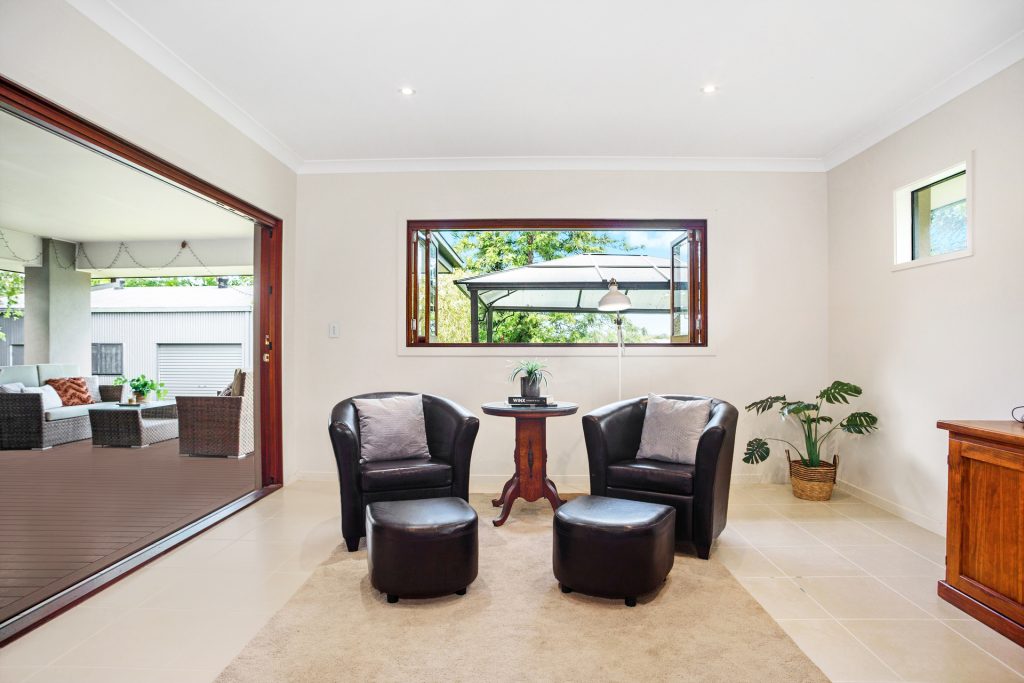 2 Lachlan Crescent, Beerwah QLD 4519 - photo 6