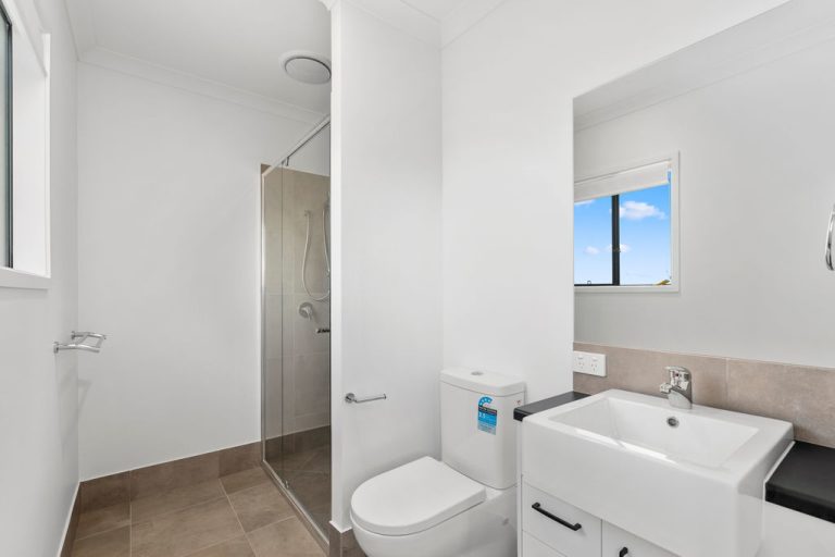 5 Kessler Street, Baringa QLD 4551 - photo 10