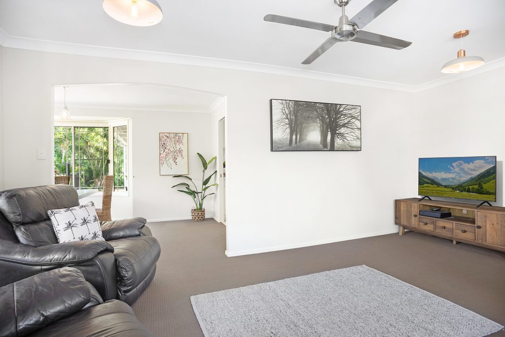 32 Bell Road, Glass House Mountains QLD 4518 - photo 8
