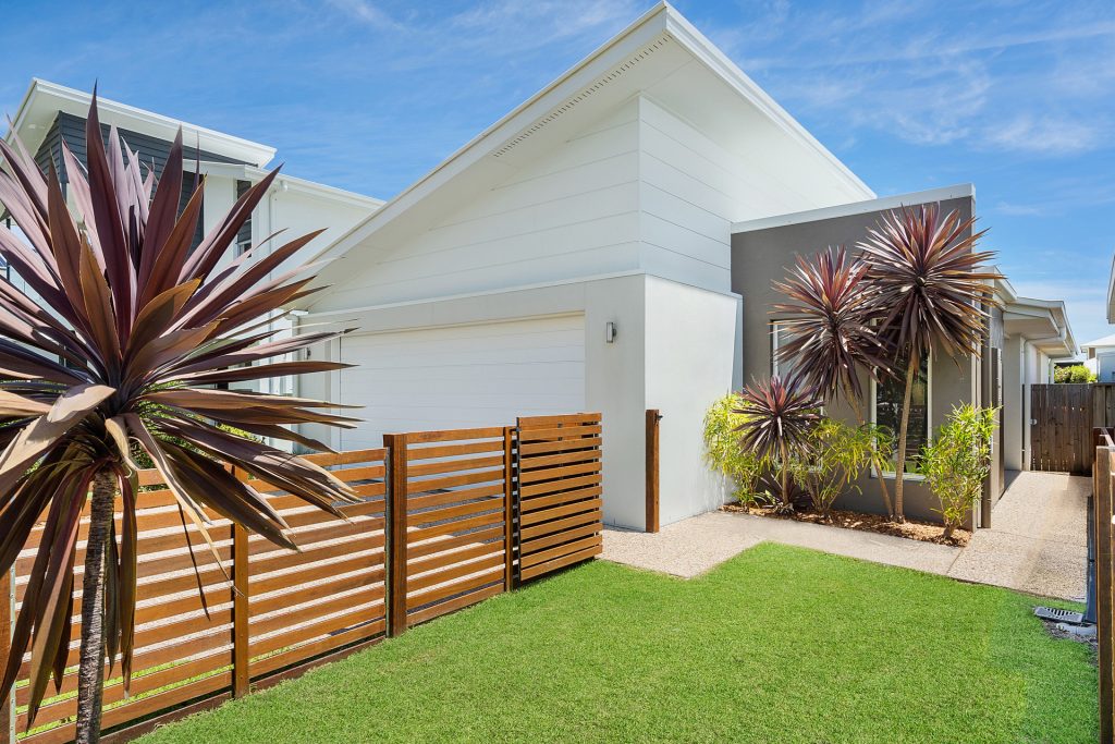 Sold - 11 Osprey Drive - New Property in Birtinya - Real Estate by Mel Hermans