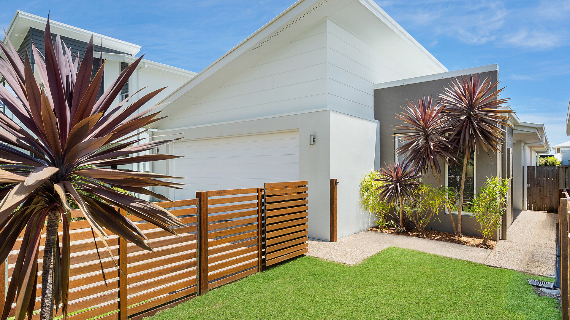 Sold - 11 Osprey Drive - New Property in Birtinya - Real Estate by Mel Hermans