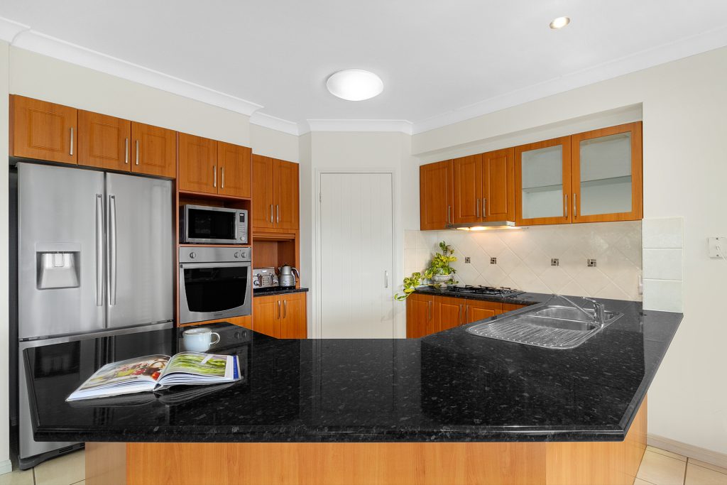 8 Cayenne Court, Glass House Mountains QLD 4518 - photo 5