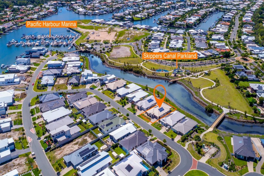 22 Shearwater Crescent, Banksia Beach QLD 4507 - photo 13