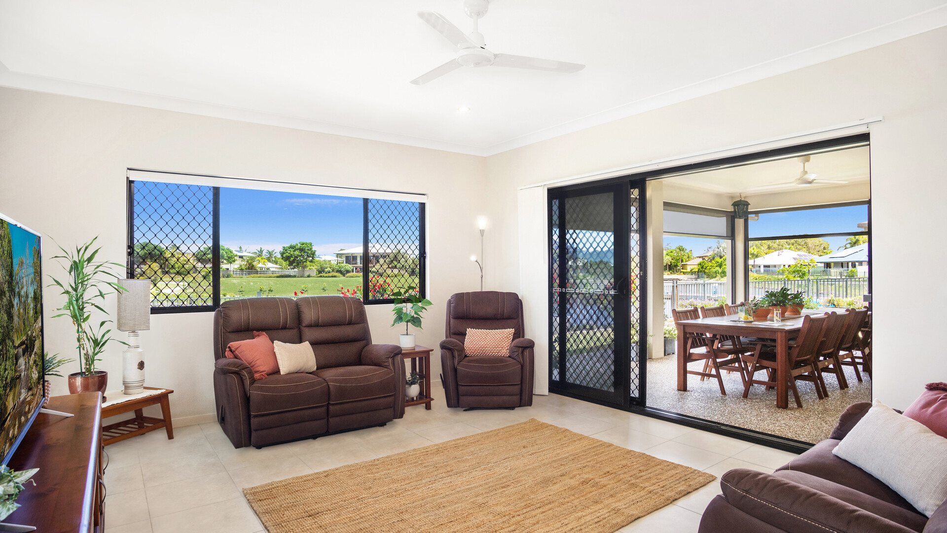 22 Shearwater Crescent, Banksia Beach QLD 4507 - photo 6