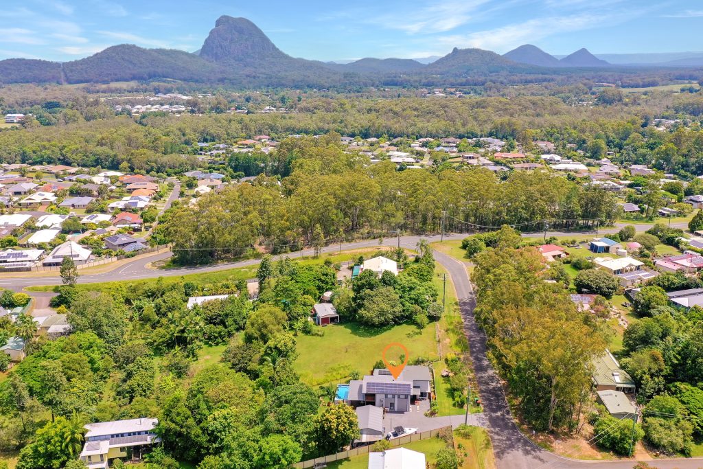 20 Buzaki Road, Glass House Mountains QLD 4518 - photo 15