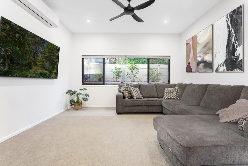 20 Buzaki Road, Glass House Mountains QLD 4518 - photo 8
