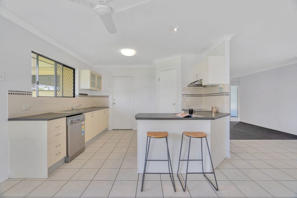 51 Oreilly Drive, Caloundra West QLD 4551 - photo 2
