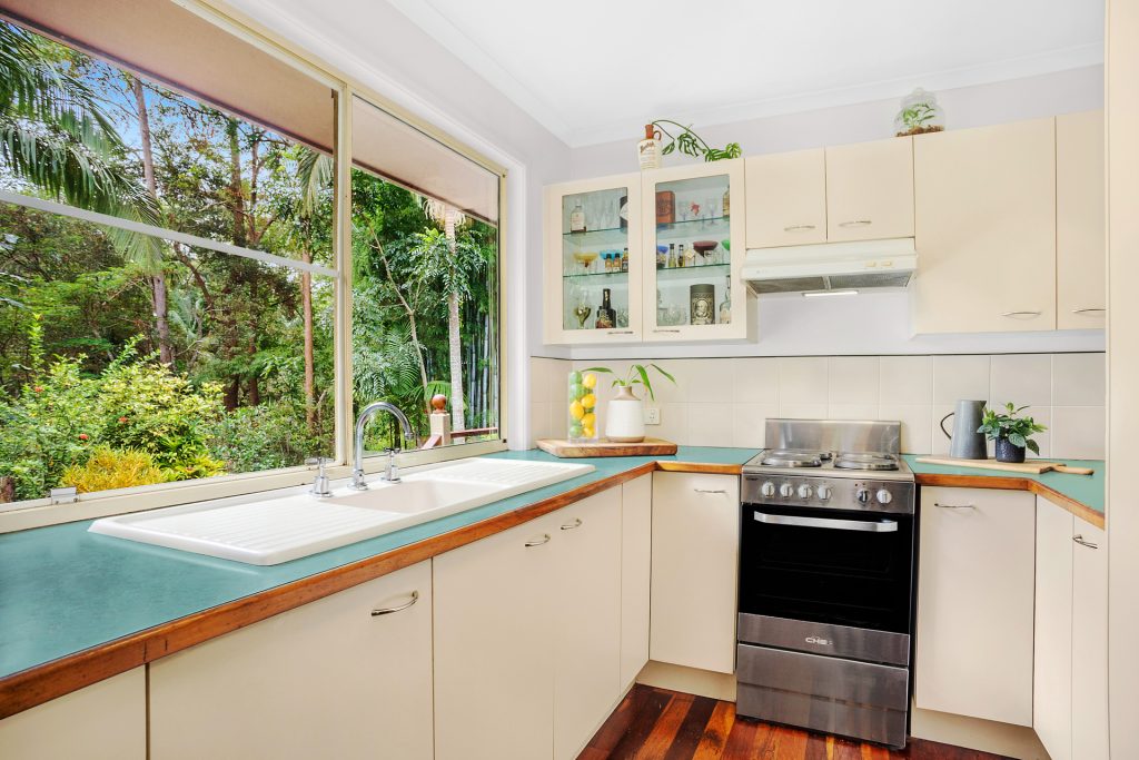 64 Pinelands Drive, Beerwah QLD 4519 - photo 6