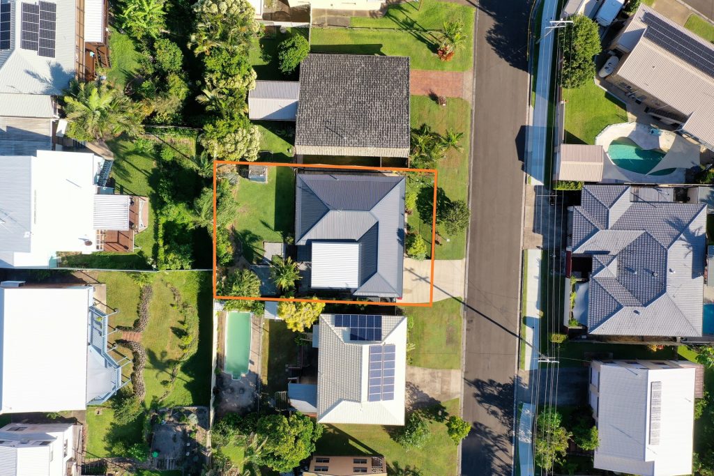 12 Ikara Street, Battery Hill QLD 4551 - photo 3