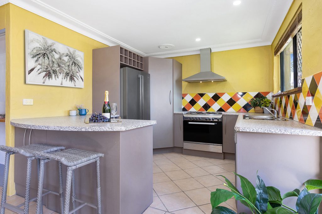 12 Ikara Street, Battery Hill QLD 4551 - photo 7