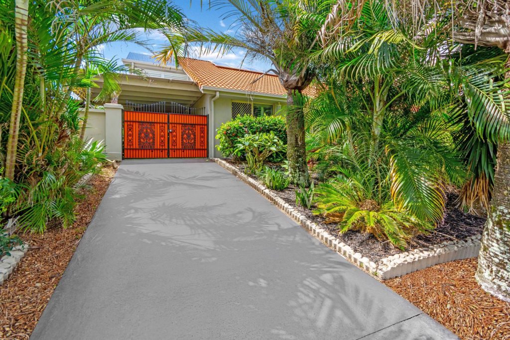38 Voyagers Drive, Banksia Beach QLD 4507 - photo 3
