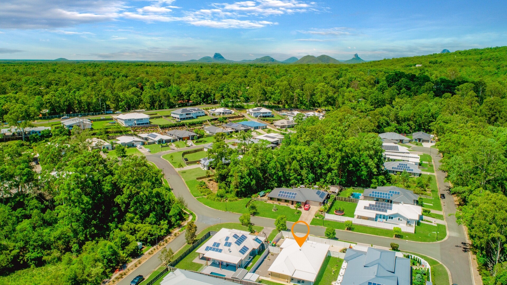 24 Jarrah Way, Landsborough QLD 4550 - photo 2