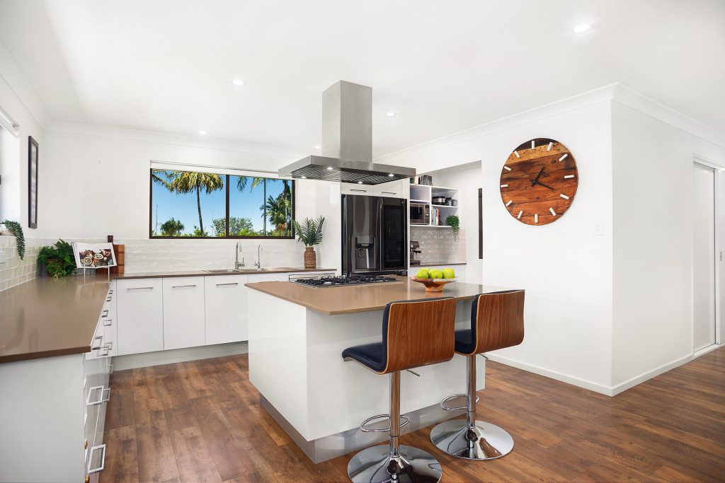 158 Kings Road, Glass House Mountains QLD 4518 - photo 5