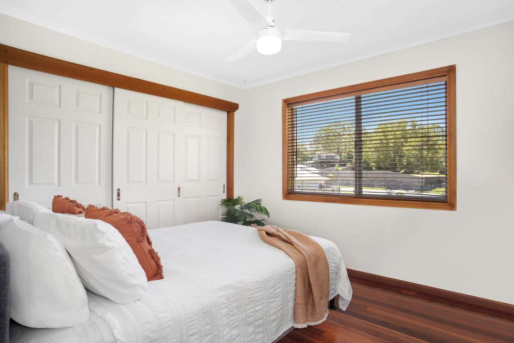 28 Holland Street, Landsborough QLD 4550 - photo 10