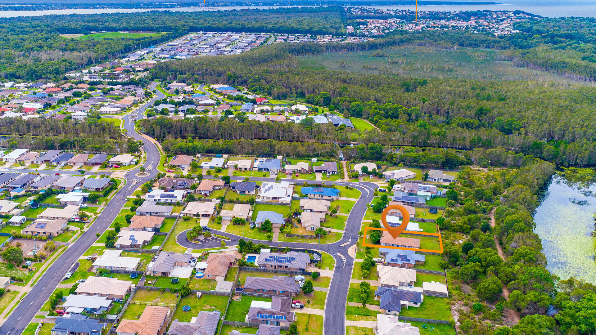 27 Grice Crescent, Ningi QLD 4511 - photo 2