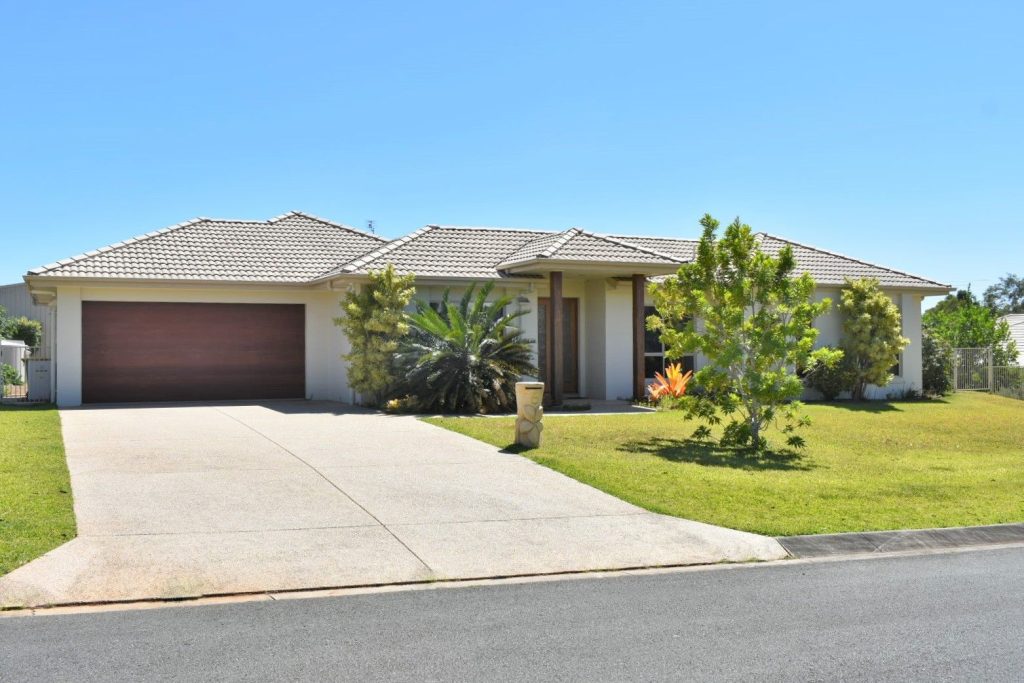 6 Hillcrest Court, Beerwah QLD 4519 - McGrath Coast & Hinterland