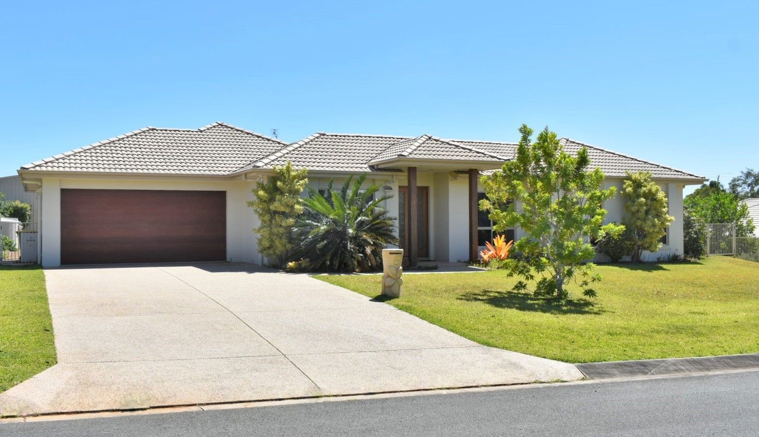6 Hillcrest Court, Beerwah QLD 4519 - McGrath Coast & Hinterland
