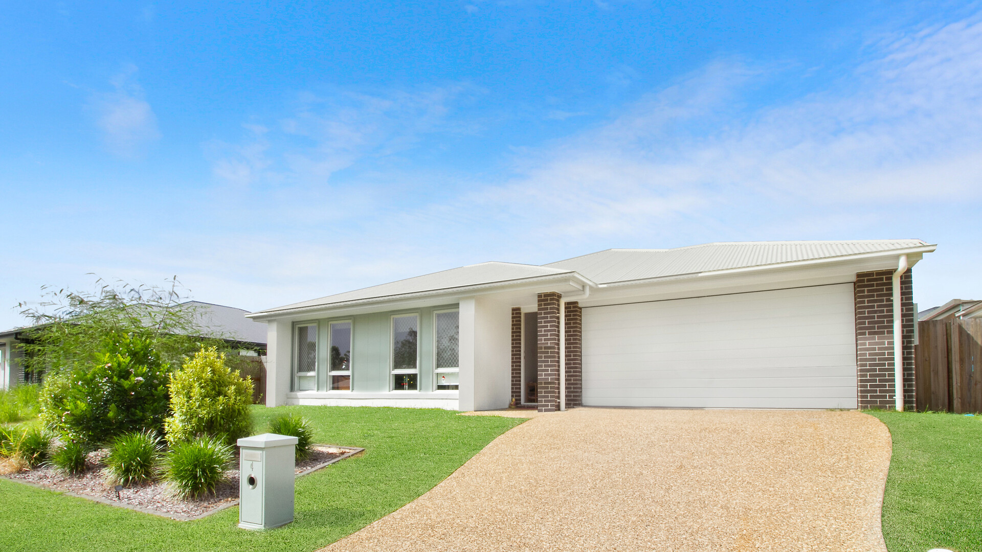 4 Albyn Place, Glass House Mountains QLD 4518 - photo 4